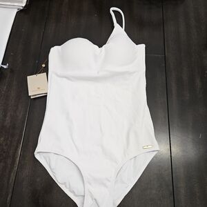 NWT Sinesia Karol audrey birds of paradise one shoulder swimsuit large